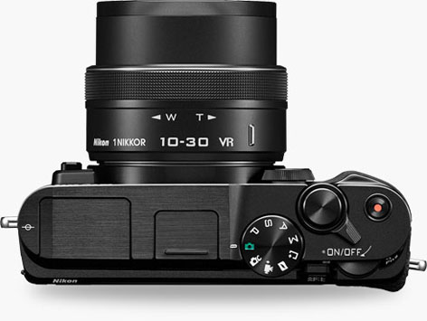 Nikon 1 V3 con zoom 10-30mm PD